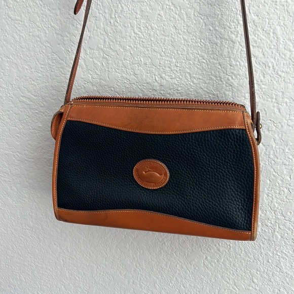 Dooney & Bourke Handbags - Vintage Dooney & Bourke Handbag
